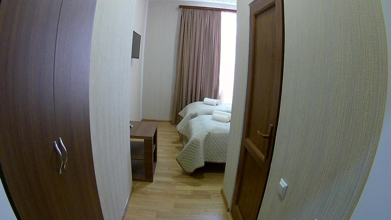 Canyon Hotel Khidi エクステリア 写真