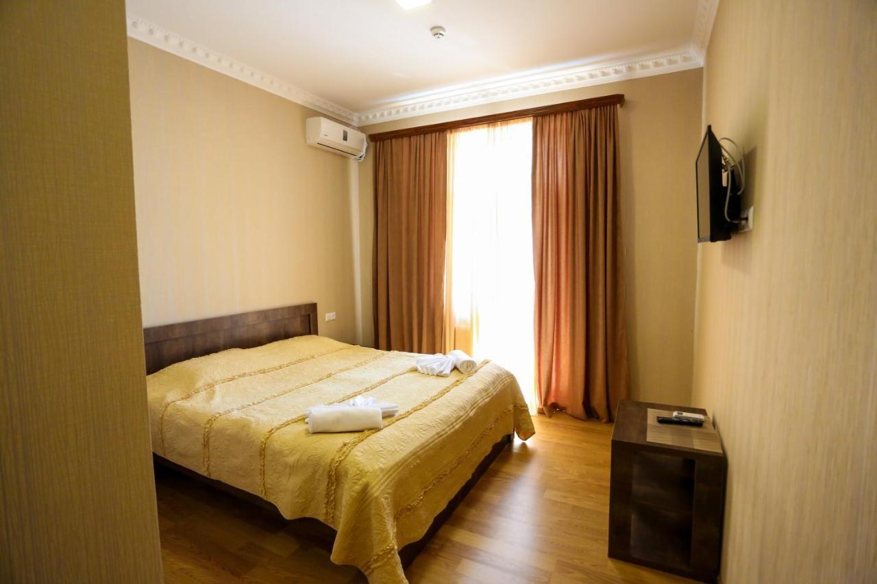 Canyon Hotel Khidi エクステリア 写真