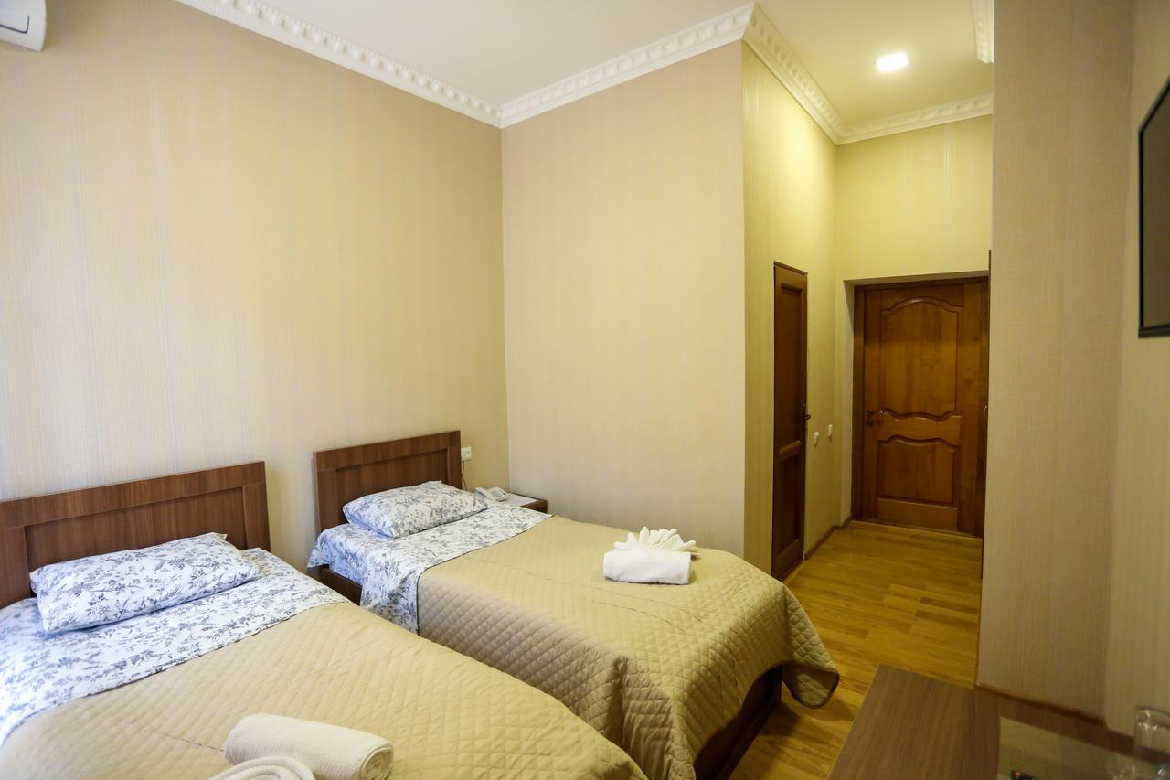 Canyon Hotel Khidi エクステリア 写真